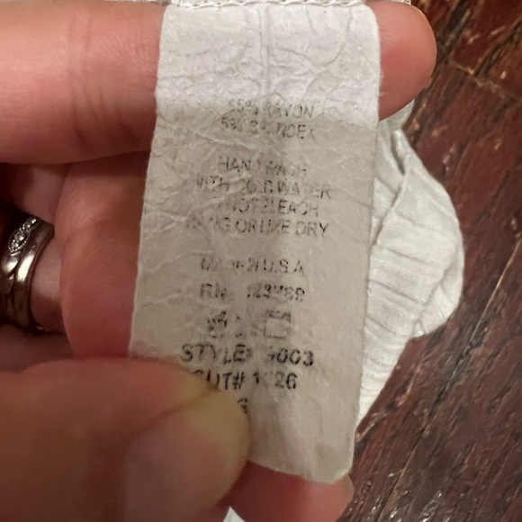 White ribbed turtleneck tank top - Picture 6 of 9